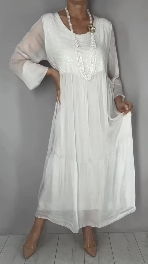 Vestido Midi de Chifón Cuello Redondo