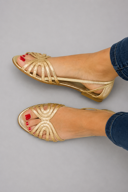 Sandalias "Soft Elegance" con Diseño Calado